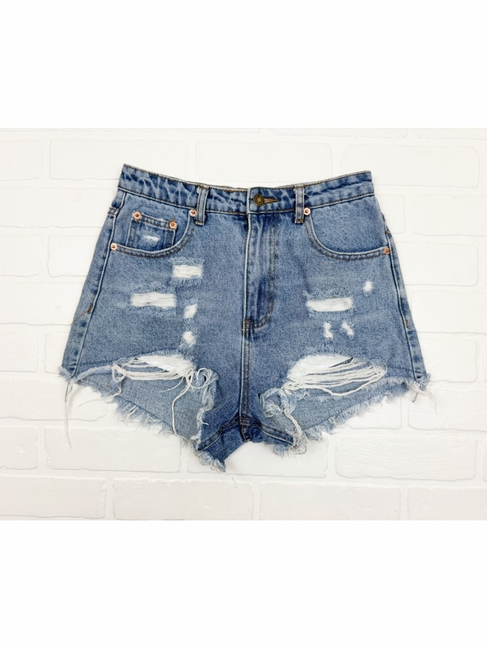 Signature 8 High Rise Ripped Distressed Jean Shorts Size Small